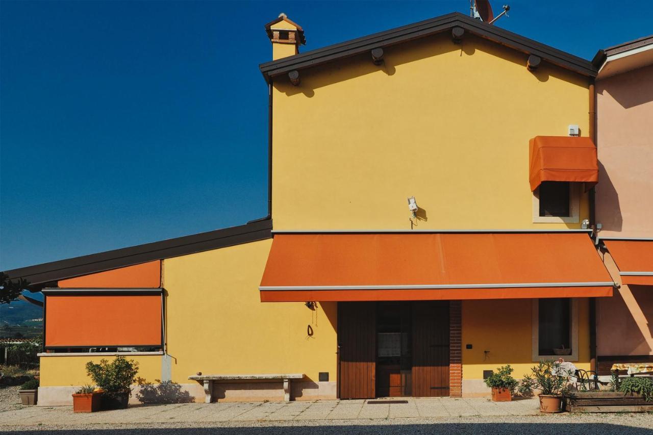 Agriturismo Fior Di Maggio Pescantina ภายนอก รูปภาพ